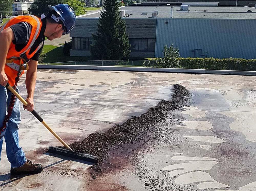 Find flat roof cleaning expert near you