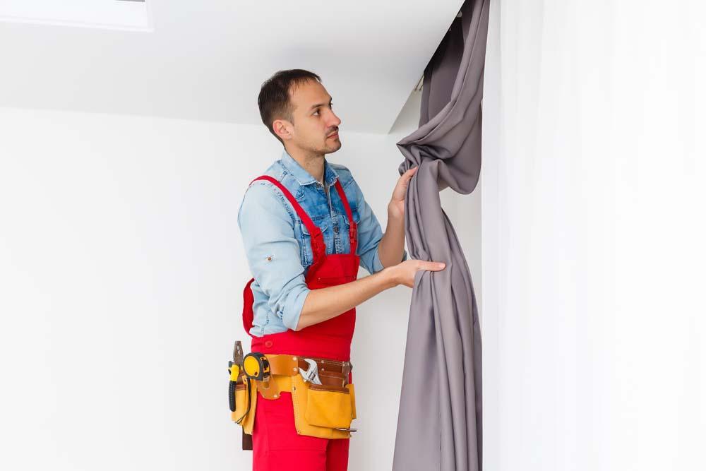 Find a local Handyman for Hanging Curtains & Installing Blinds